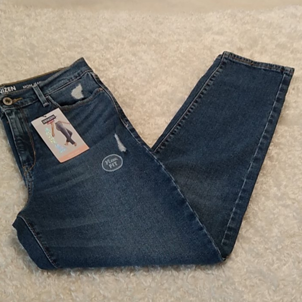 LEVI'S MOM Jeans - Picture 5 of 10